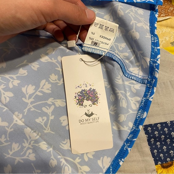 Blue Floral Dress with Puff Sleeves - Picture 3 of 6